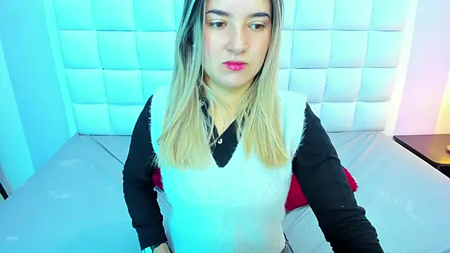 teresasroom  online show from 02.18.25