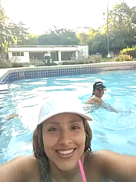 Snapshot of JhordanAndDanna chatting on 10.06.25 JhordanAndDanna online show from 10.06.25