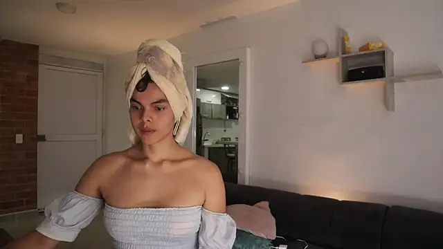  Vahos  online show from 09.29.25