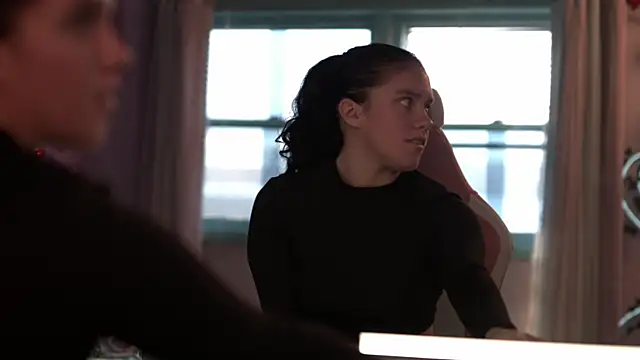 Nikki Torres online show from 02.25.25