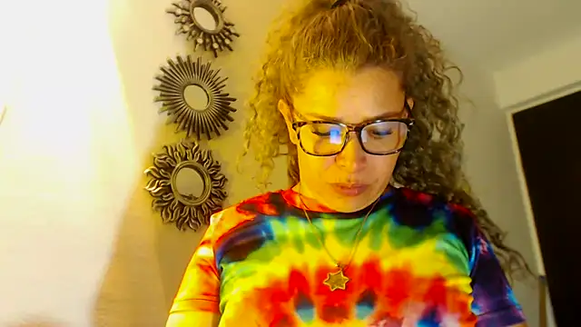 Snapshot of dalilasquirt1 chatting on 07.25.26 dalilasquirt1 online show from 07.25.26