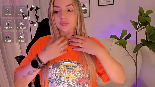 AmyWood online show from 01.06.26