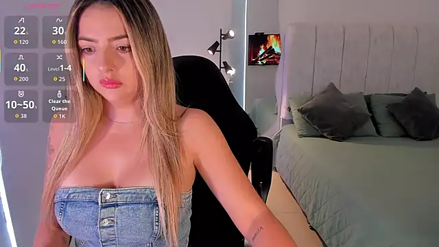 AmyWood online show from 03.07.26