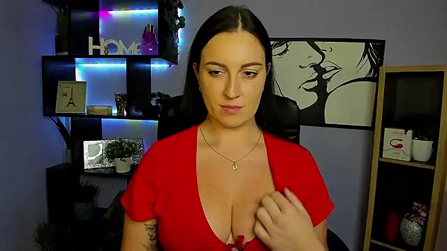 Snapshot of FUN_AMI chatting on 12.02.24 FUN AMI online show from 12.02.24