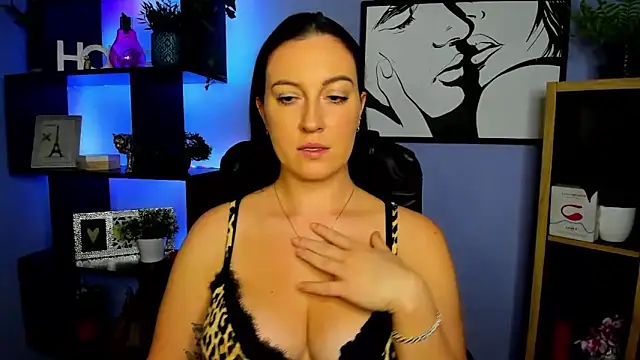 Snapshot of FUN_AMI chatting on 01.19.26 FUN AMI online show from 01.19.26