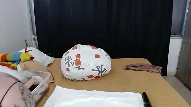 liseth 01hot online show from 02.17.25