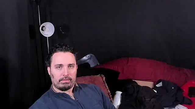 Snapshot of Metalstud chatting on 12.19.25 Metalstud online show from 12.19.25