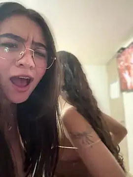 vaneelee online show from 03.06.26