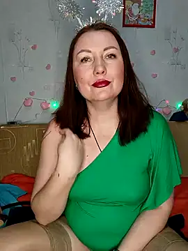 Snapshot of Katti_Kissa chatting on 12.30.24 Katti Kissa online show from 12.30.24