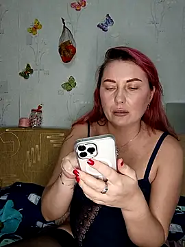 Katti Kissa online show from 10.24.25