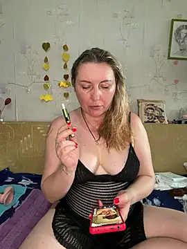 Snapshot of Katti_Kissa chatting on 07.21.26 Katti Kissa online show from 07.21.26