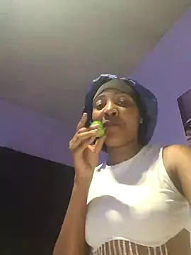 BlueberryDiamond online show from 01.13.25