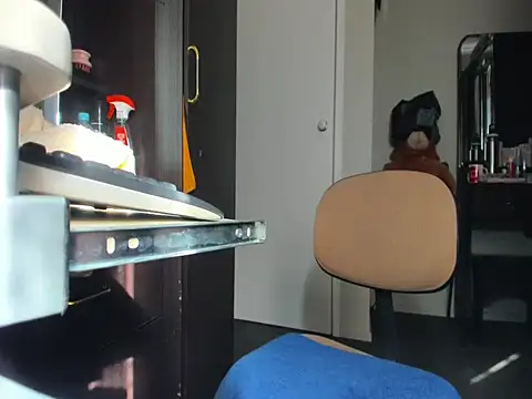 Angelchezcka online show from 01.14.26