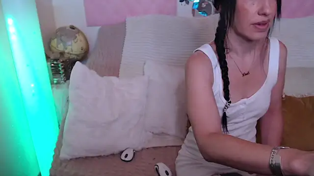 -carla- online show from 10.30.25