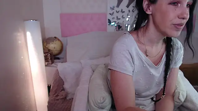 -carla- online show from 11.26.25