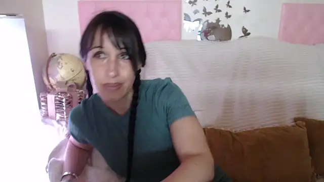 -carla- online show from 06.04.26