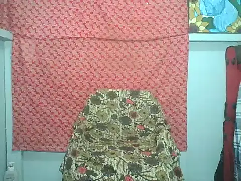 Snapshot of pink69pussy chatting on 12.16.25 pink69pussy online show from 12.16.25