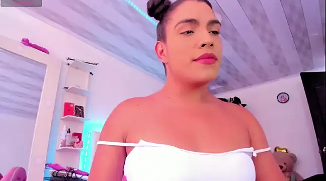 briitany hot online show from 03.16.25