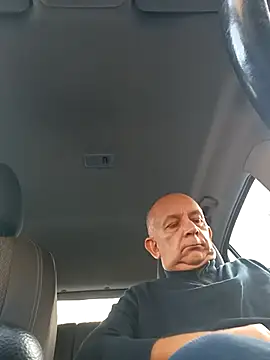 Snapshot of bigcock_marusz chatting on 11.04.25 bigcock marusz online show from 11.04.25