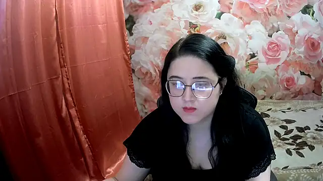 Snapshot of OverseerX chatting on 12.23.24 OverseerX online show from 12.23.24