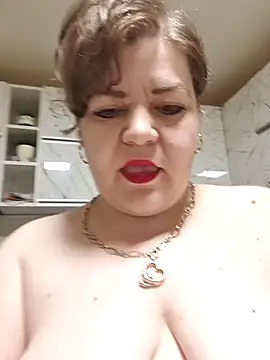 Snapshot of cindybbwsquirt chatting on 06.04.26 cindybbwsquirt online show from 06.04.26