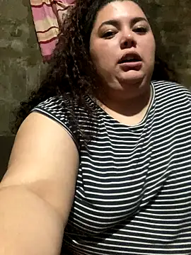 Snapshot of artemisabbw chatting on 11.21.25 artemisabbw online show from 11.21.25