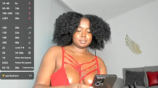 TanishaEvans online show from 04.28.26