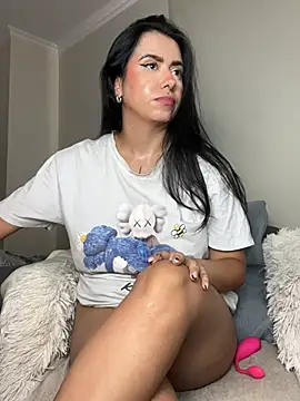 Snapshot of Samispank chatting on 03.15.26 Samispank online show from 03.15.26