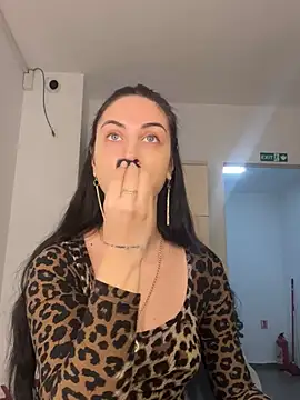 MeganHopeX online show from 12.17.24