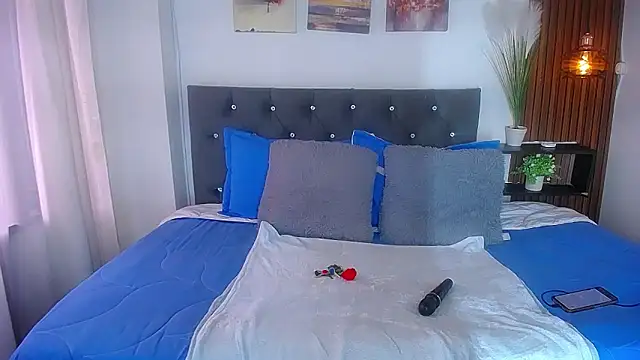 salomexlove 20 online show from 04.30.26