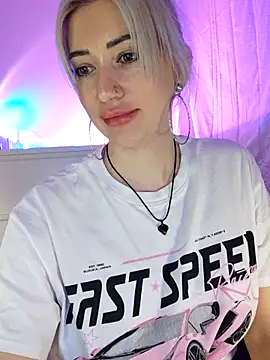 Snapshot of Fuck-Gina chatting on 03.17.26 Fuck-Gina online show from 03.17.26