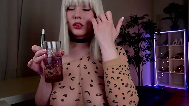 Queensy Sins online show from 05.16.26