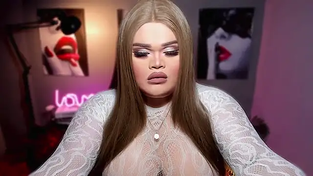 KarolinaThompson online show from 10.21.25