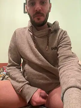 Snapshot of AlexandruUK chatting on 01.15.26 AlexandruUK online show from 01.15.26