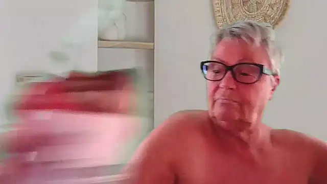 GrannyChrissy68 online show from 04.30.26