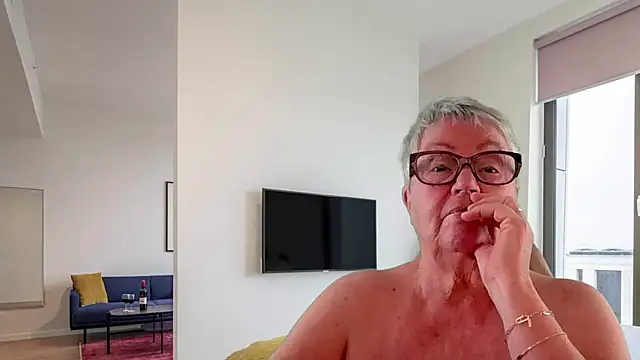 GrannyChrissy68 online show from 05.23.26
