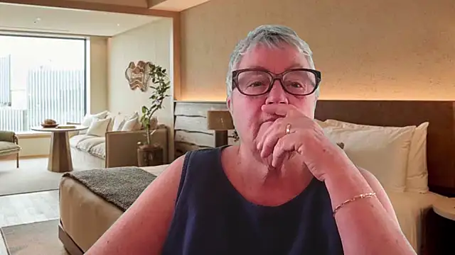GrannyChrissy68 online show from 06.06.26