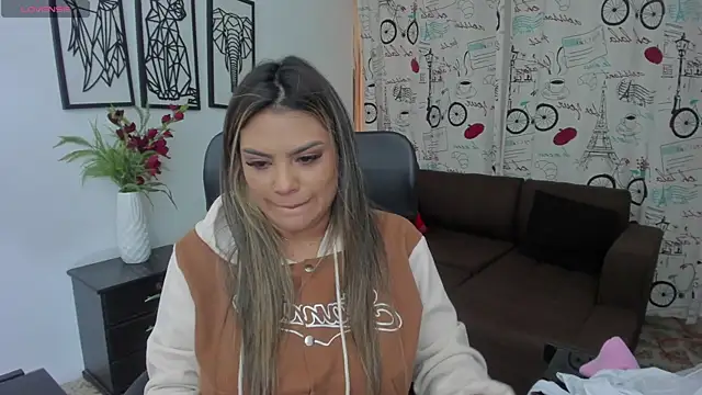 sweetfabianaxl online show from 02.21.25