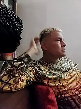 gayphotograper online show from 09.13.25