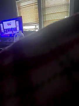 Snapshot of RentingTalks chatting on 10.23.25 RentingTalks online show from 10.23.25