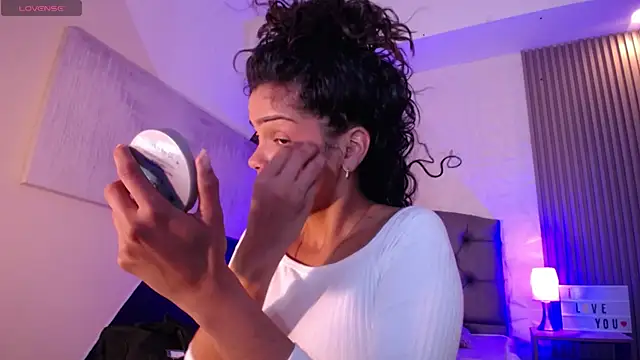 ximena diaz online show from 01.25.25