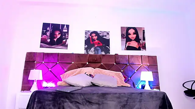 Snapshot of Ariana_lopezz chatting on 03.18.25 Ariana lopezz online show from 03.18.25