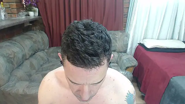 top2bottom4u online show from 04.29.26