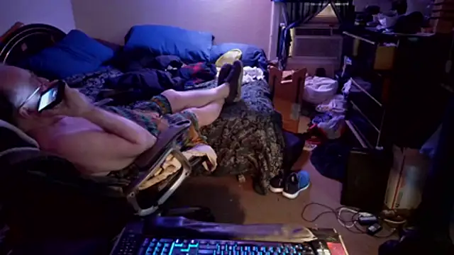 Snapshot of Toastir chatting on 01.14.26 Toastir online show from 01.14.26