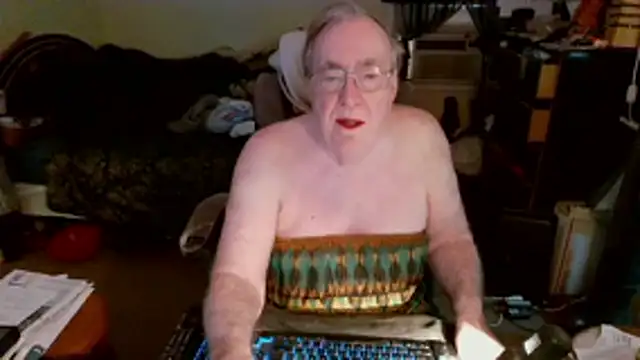 Snapshot of Toastir chatting on 02.03.26 Toastir online show from 02.03.26