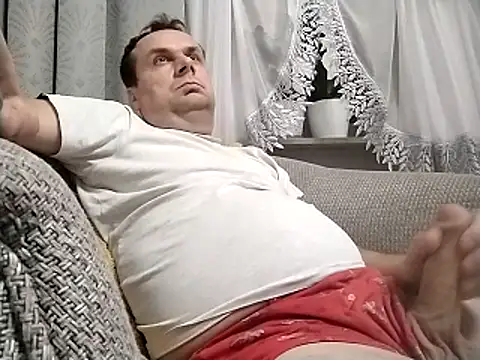 Snapshot of grzes19763 chatting on 10.26.25 grzes19763 online show from 10.26.25