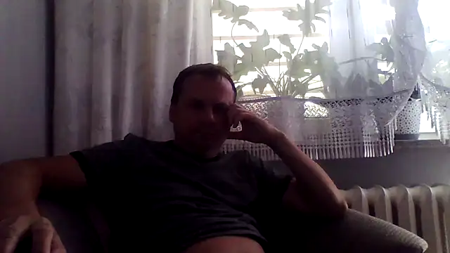 grzes19763 online show from 07.06.26