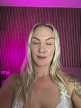 Snapshot of NastyMilf_ chatting on 01.13.26 NastyMilf online show from 01.13.26