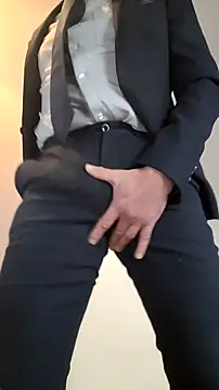 Snapshot of Justforoneday chatting on 12.19.25 Justforoneday online show from 12.19.25