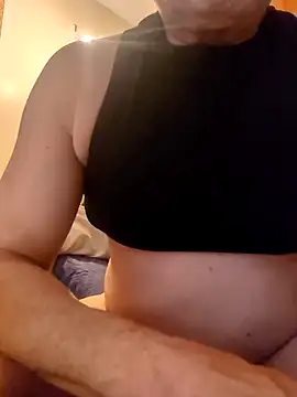 Snapshot of bobby69cock chatting on 02.02.25 bobby69cock online show from 02.02.25